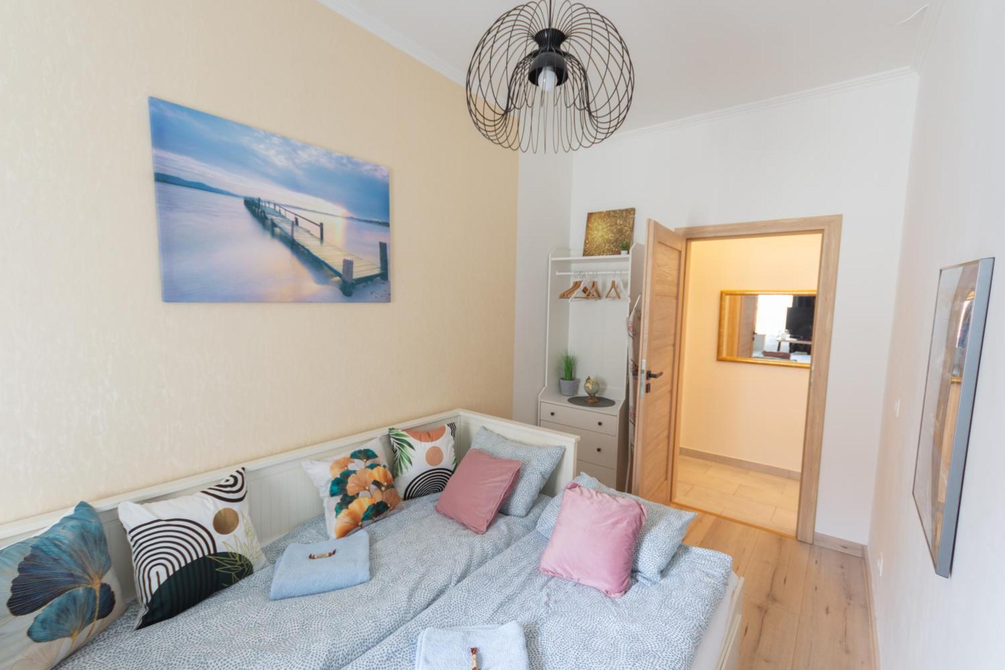 Quiet Rooms In The Bustling City Center Budapest Extérieur photo